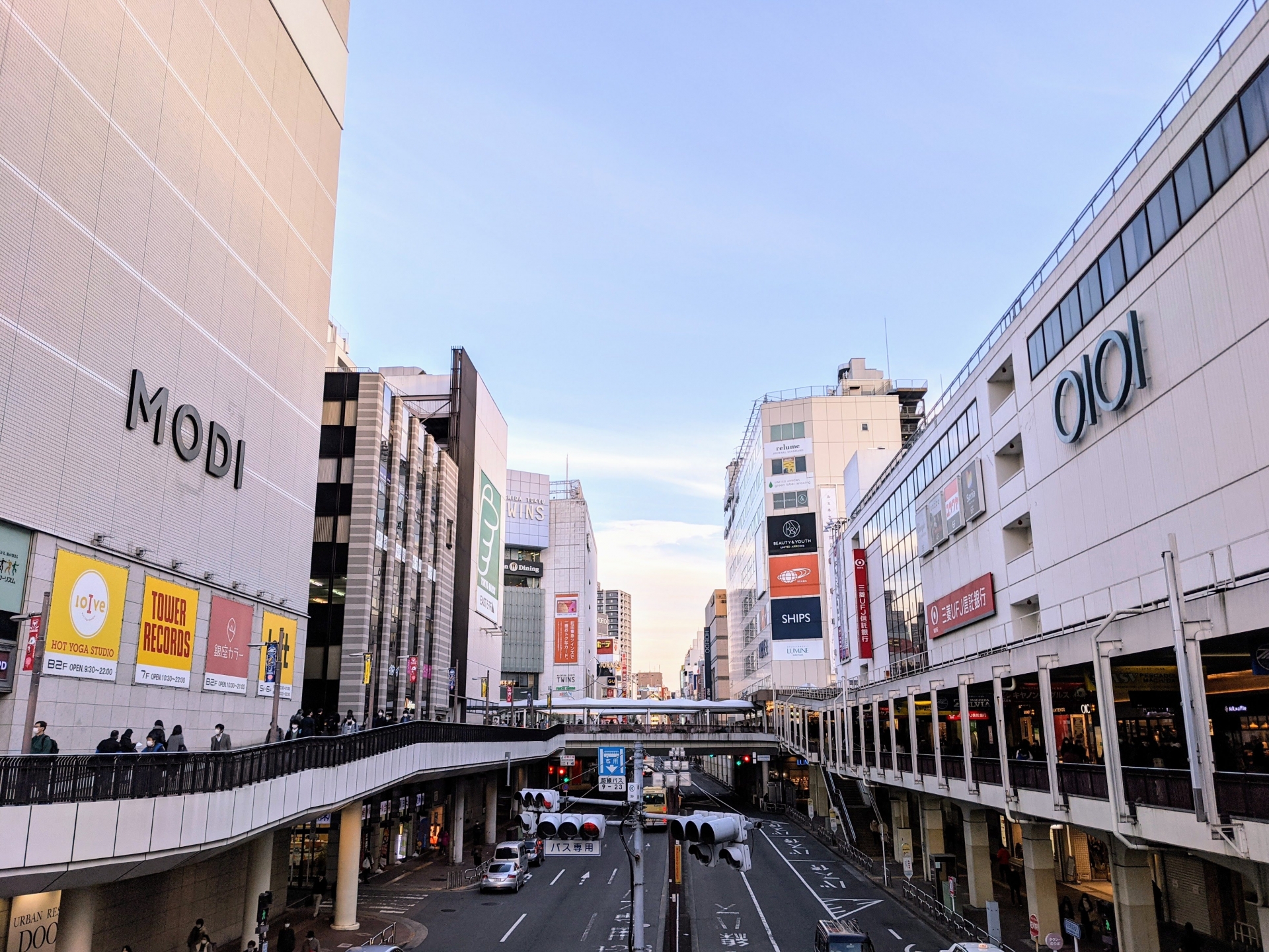 22店比較表付 町田のカフェ22選 電源 無料wi Fi完備で勉強 ノマドワークに最適 タスク空間